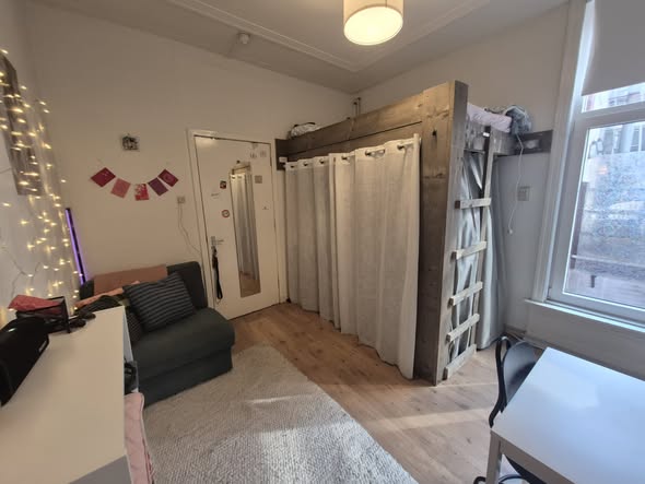 Kamer - Nieuwe Ebbinge/Groningen (€500.00/10.00m2)