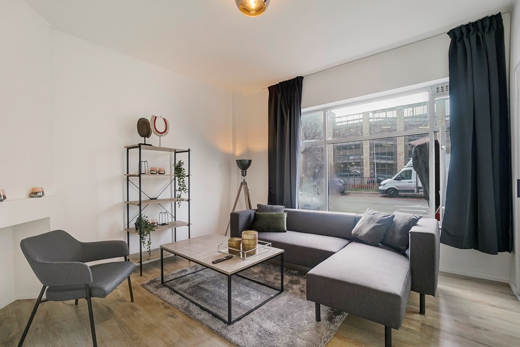Appartement - Monstersestraat/Den Haag (€2750.00/90.00m2)