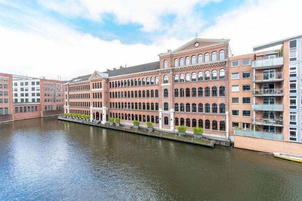 Appartement - Valkenburgerstraat/Amsterdam (€3000.00/88.00m2)