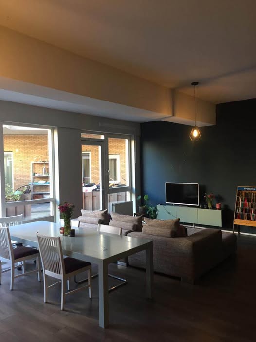 Kamer - unknown/Amsterdam (€1500.00/100.00m2)