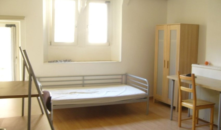 Kamer - Waldorpstraat/Den Haag (€555.00/26.00m2)