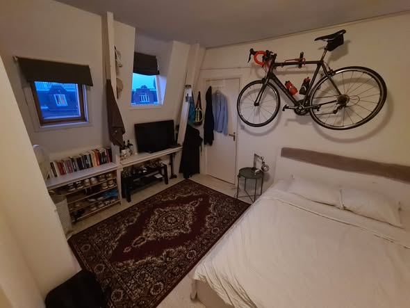Kamer - Admiraal de Ruijterweg/Amsterdam (€725.00/16.00m2)