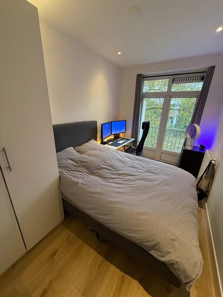 Kamer - Antillenstraat/Amsterdam (€950.00/10.00m2)