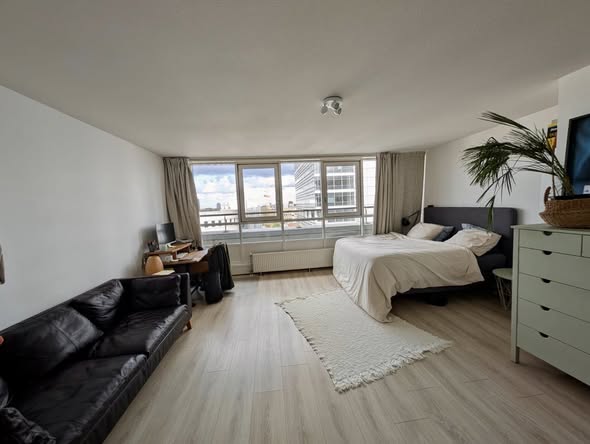 Studio - Weesperzijde/Amsterdam (€1600.00/28.00m2)
