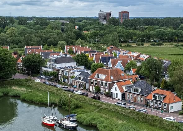 Kamer - Schellingwoude/Amsterdam (€800.00/8.00m2)