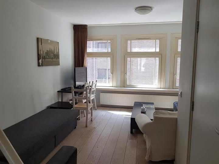 Appartement - Leidseplein/Amsterdam (€2500.00/65.00m2)