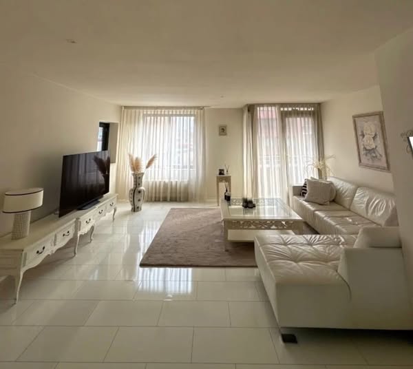 Kamer - Onbekend/Amsterdam (€1000.00/8.00m2)