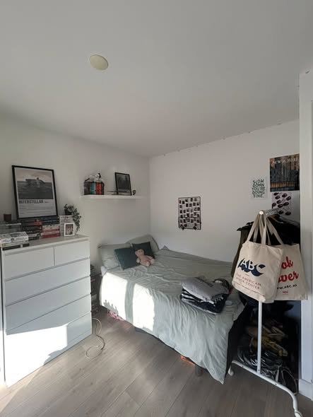 Kamer - in de buurt van Surinameplein/Amsterdam (€918.00/13.00m2)