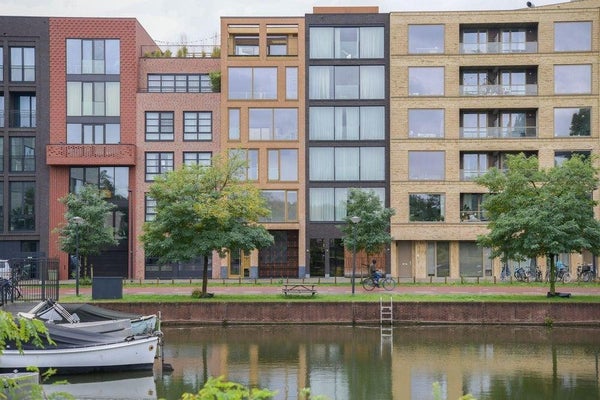 Appartement - Solitudolaan/Amsterdam (€3250.00/65.00m2)