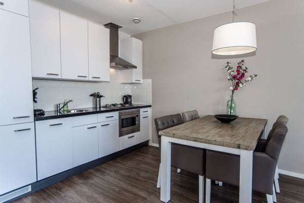 Appartement - Veerpolder/Warmond (€1950.00/64.00m2)