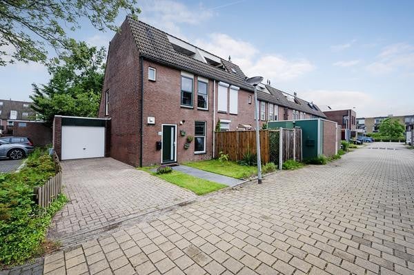 Huurwoning - De Stelling 11/Lelystad (€1850.00/119.00m2)