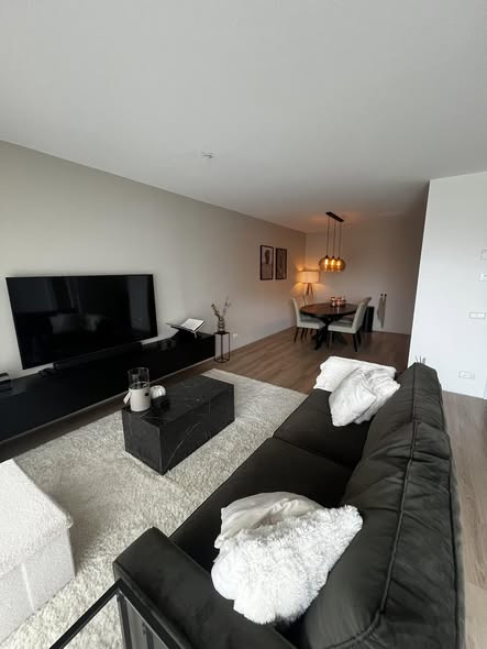 Kamer - Osdorpplein/Amsterdam (€865.00/9.00m2)