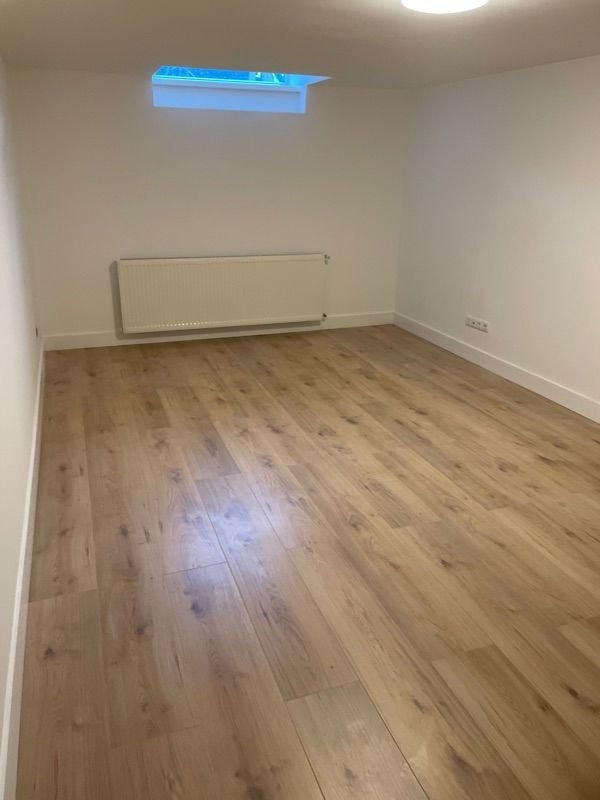 For rent Room Rotterdam (Schieweg €650/25m2) · kamer.nl