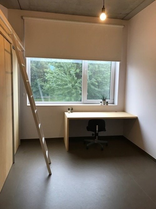 Kamer - Vondelweg/Rotterdam (€680.00/15.00m2)