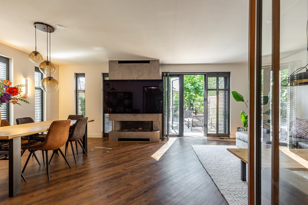 Huurwoning - Oude Kruisweg/Cruquius (€3500.00/178.00m2)