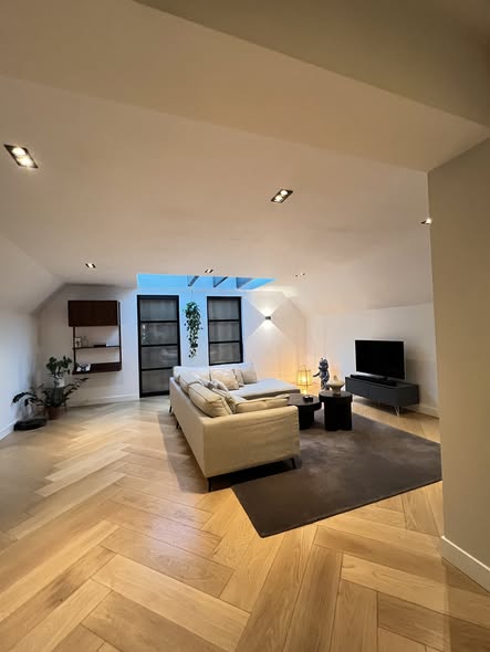 Appartement - De Baarsjes/Amsterdam (€3000.00/119.00m2)