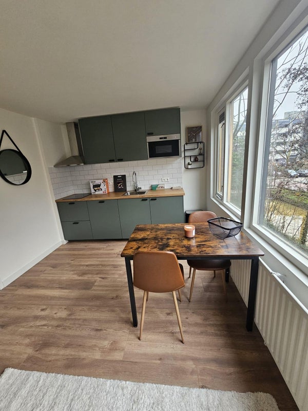 Appartement - Hondsrug/Utrecht (€1450.00/20.00m2)