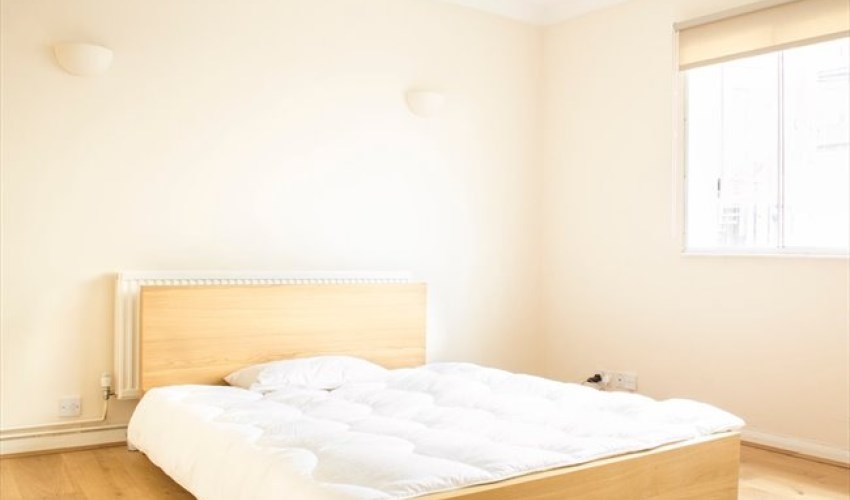 Kamer - Raoul Wallenbergstraat/Amsterdam (€725.00/27.00m2)