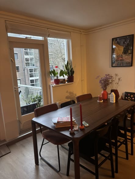 Kamer - Marcantilaan/Amsterdam (€120.00/80.00m2)
