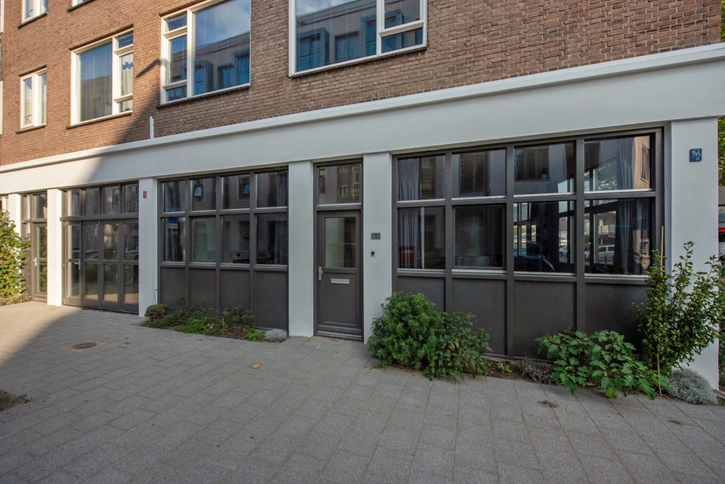 Appartement - Marinestraat/Rotterdam (€2800.00/222.00m2)