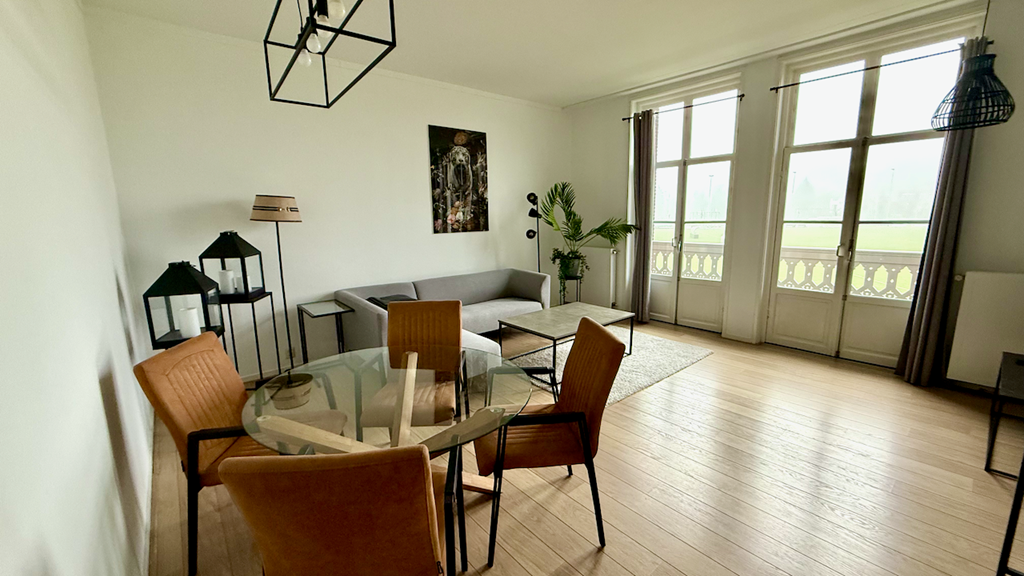 Appartement - Van Hogenhoucklaan/Den Haag (€3500.00/120.00m2)