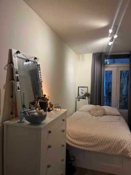 Kamer - Amstelkade/Amsterdam (€810.00/55.00m2)