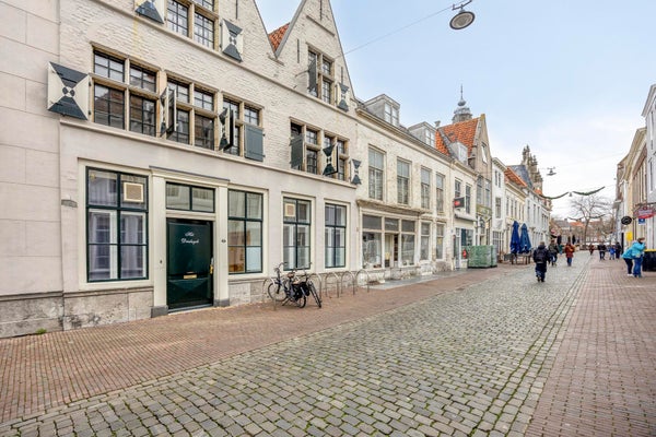 Appartement - Vlasmarkt/Middelburg (€964.00/77.00m2)