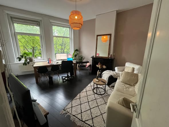 Kamer - Onbekend/Amsterdam (€925.00/18.00m2)