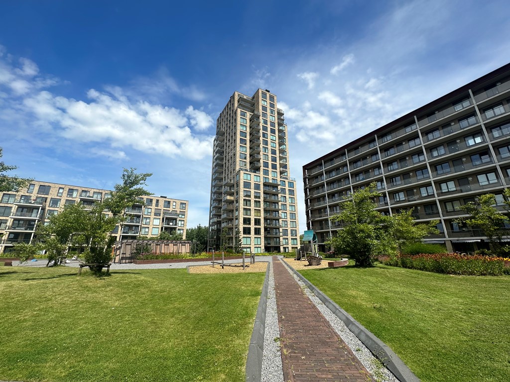 Appartement - Escamplaan/Den Haag (€1712.00/93.00m2)