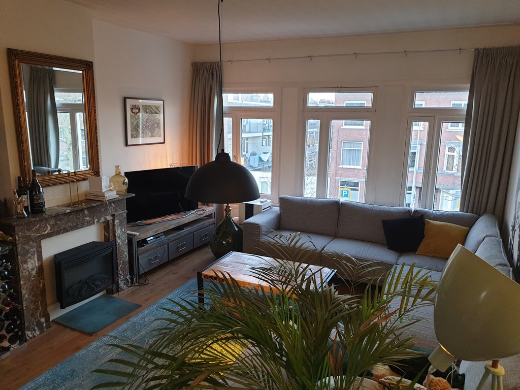 Appartement - Juliana Van Stolberglaan/Den Haag (€2150.00/90.00m2)