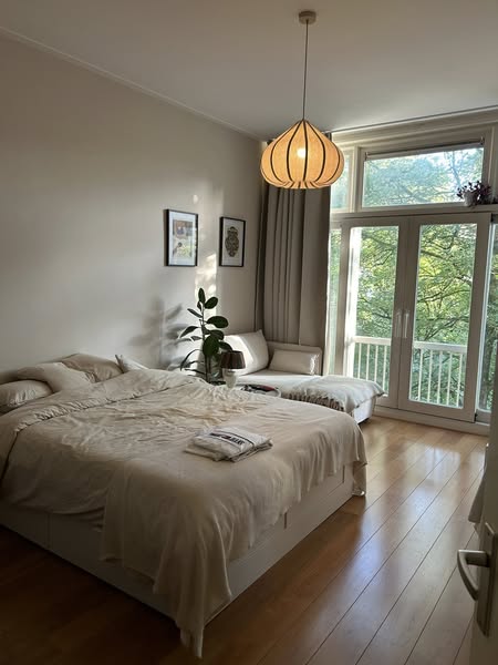 Kamer - Helmersbuurt/Amsterdam (€1070.00/18.00m2)