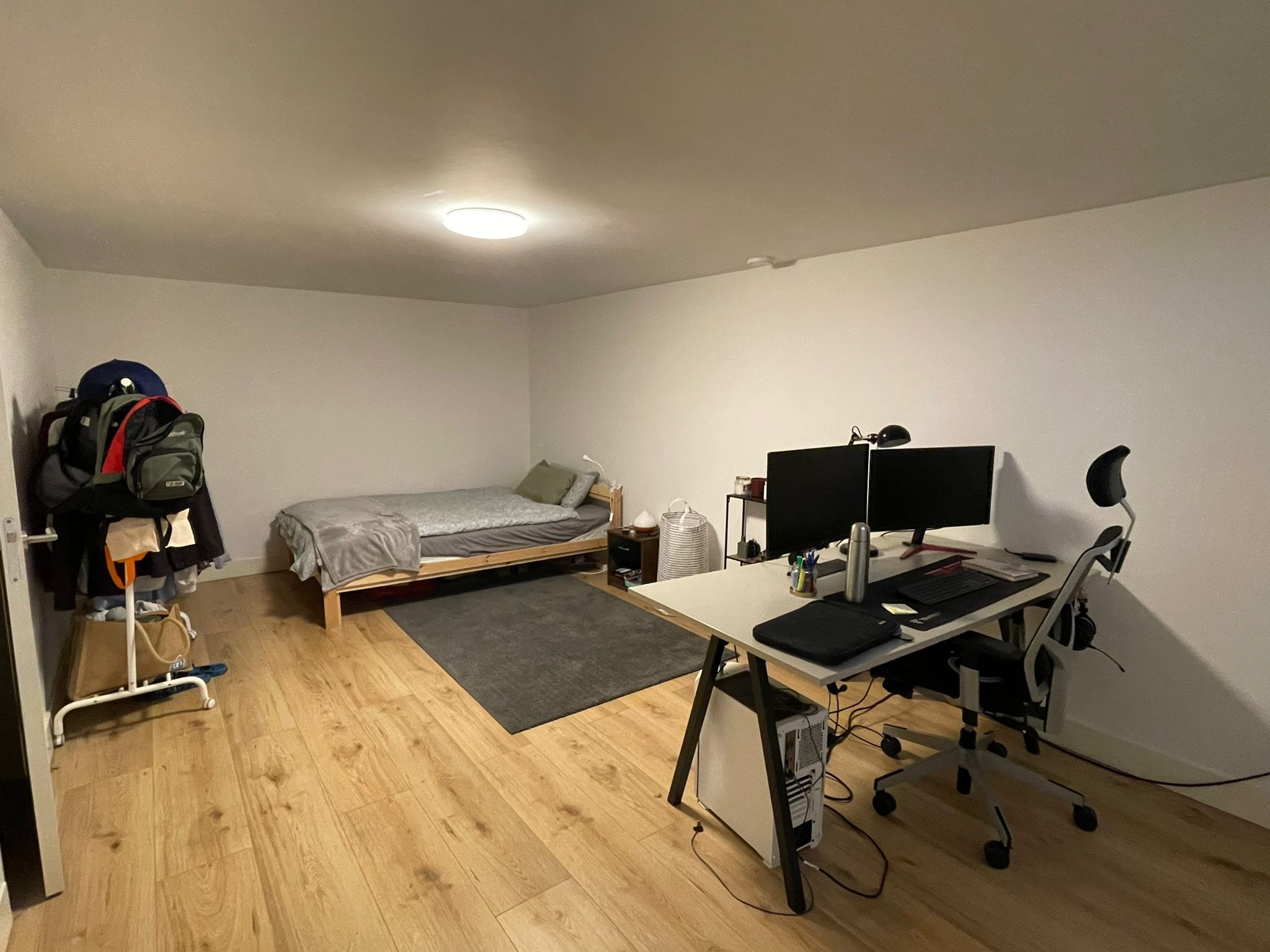 For rent Room Rotterdam (Schieweg €650/25m2) · kamer.nl