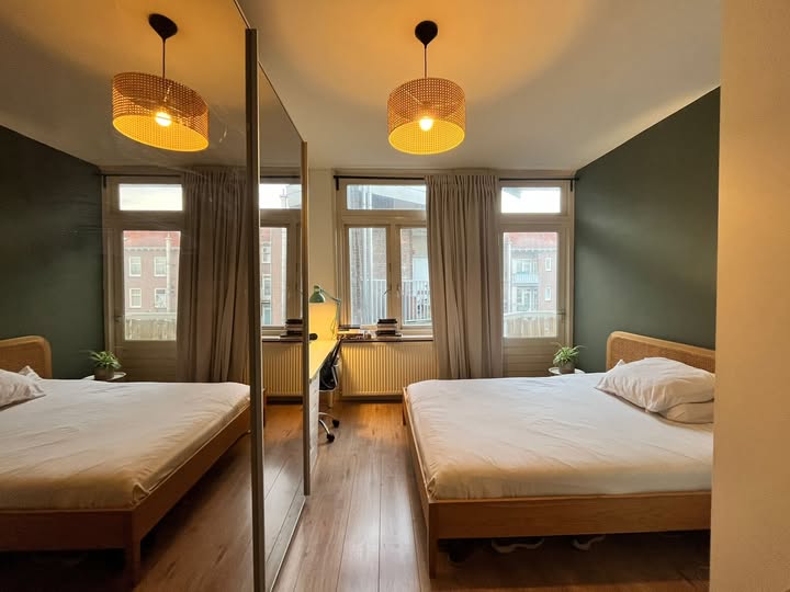 Kamer - Bos-en-Lommer/Amsterdam (€950.00/11.50m2)