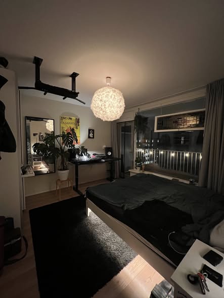 Appartement - Delflandplein/Amsterdam (€1000.00/6.00m2)