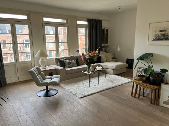 Kamer - Overtoom/Amsterdam (€1100.00/120.00m2)