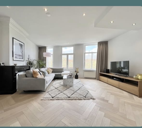 Kamer - Nassaukade/Amsterdam (€1250.00/9.00m2)