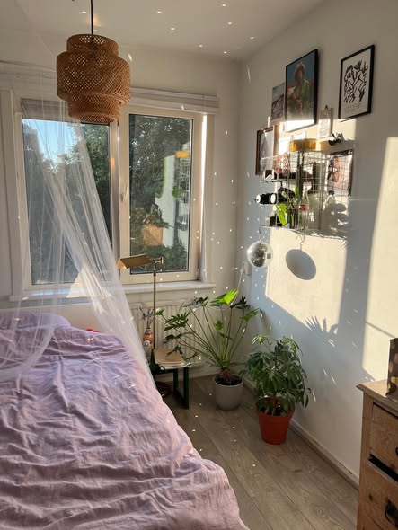Kamer - Onbekend/Amsterdam (€850.00/12.00m2)