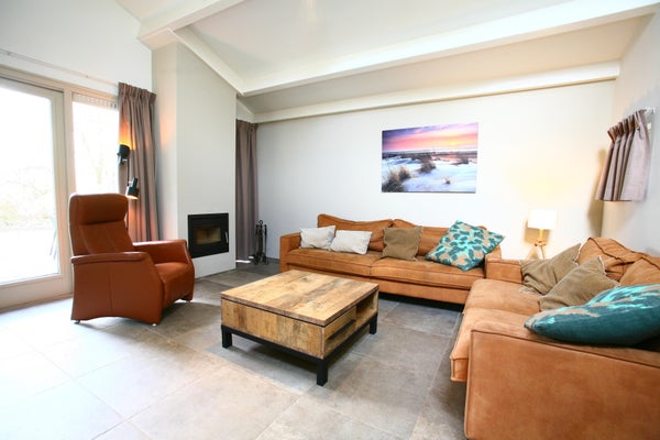 Huurwoning - Machiel Vrijenhoeklaan/Den Haag (€2995.00/105.00m2)