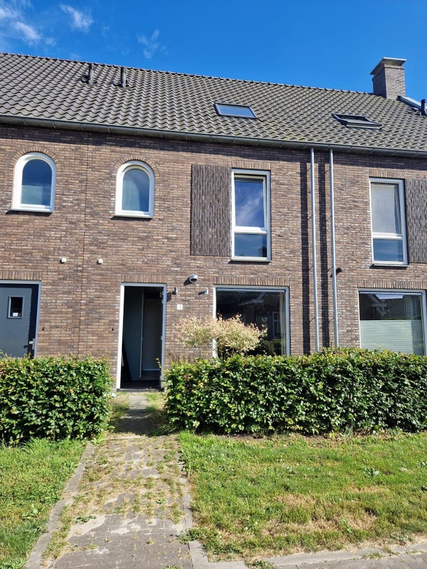 Huurwoning - De Ljepper/Leeuwarden (€1475.00/151.00m2)