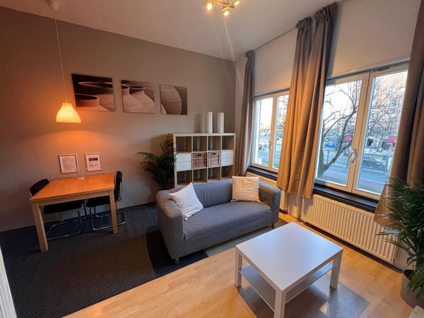 Appartement - Vrijheidslaan/Amsterdam (€2250.00/33.00m2)