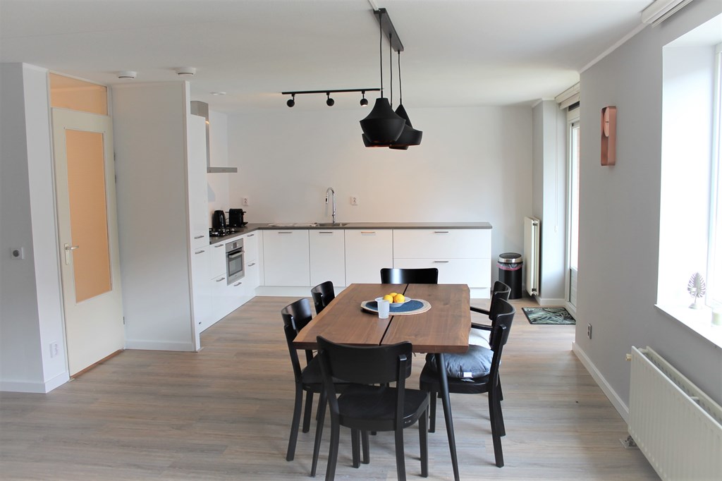 Appartement - Uilenburgerwerf/Amsterdam (€3100.00/95.00m2)