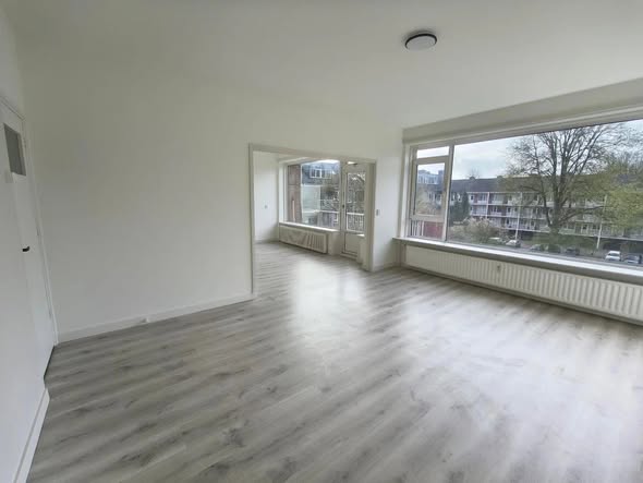 Appartement - Zuid-Hollandstraat/Amsterdam (€2700.00/75.00m2)