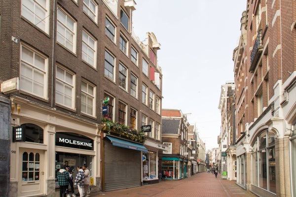 Appartement - Kalverstraat/Amsterdam (€2500.00/110.00m2)