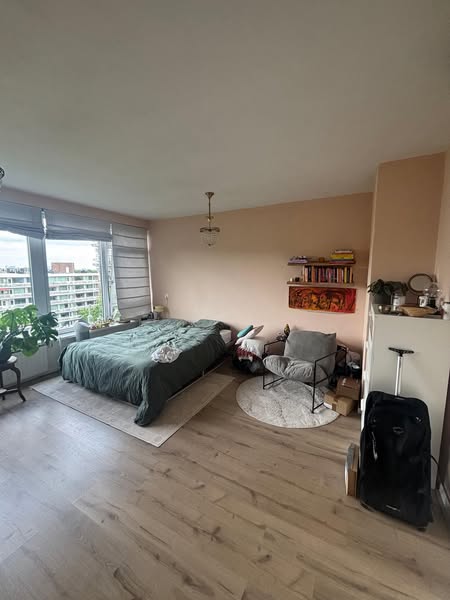 Kamer - Buitenveldert/Amsterdam (€1000.00/20.00m2)