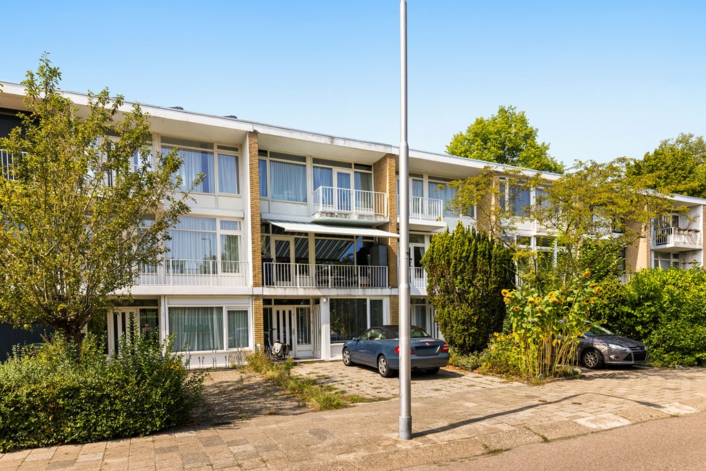 Studio - Kruidenommegang/Duivendrecht (€4500.00/186.00m2)