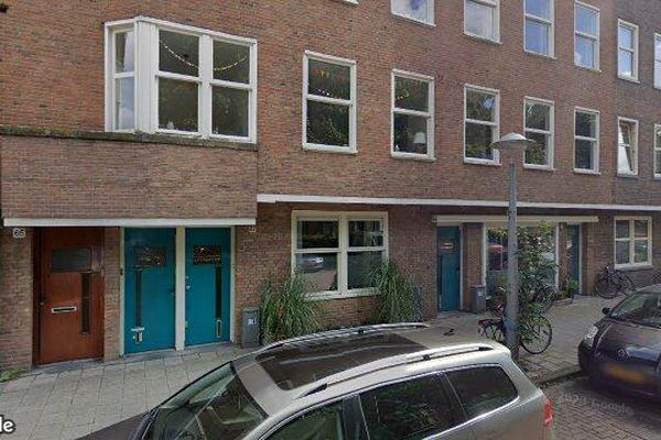 Apartment Pieter van der Doesstraat in Amsterdam
