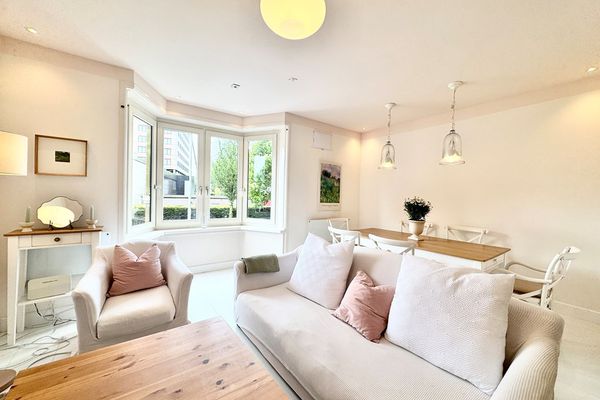 Apartment Tweede van der Helststraat in Amsterdam