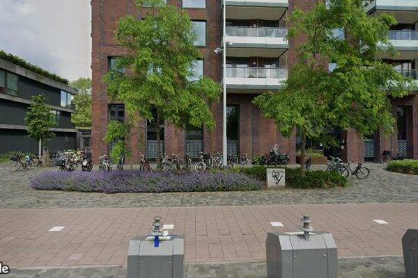 Apartment Carolina MacGillavrylaan in Amsterdam